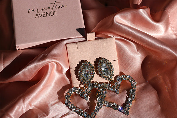 Heart Statement Earrings - In Love – Carnation Avenue
